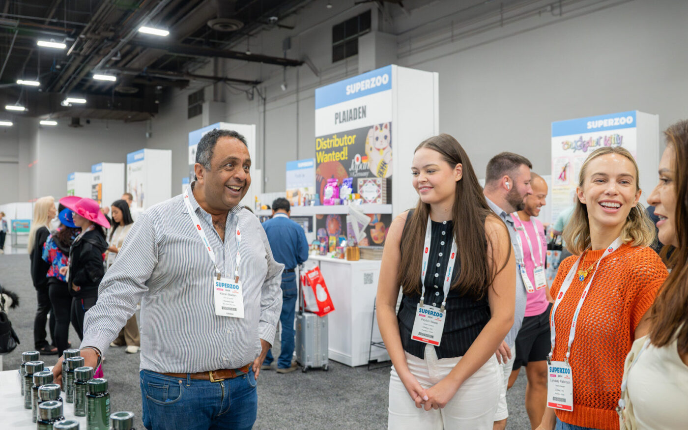 Pet industry founders and buyers connect in the SUPERZOO Emerging Brands area